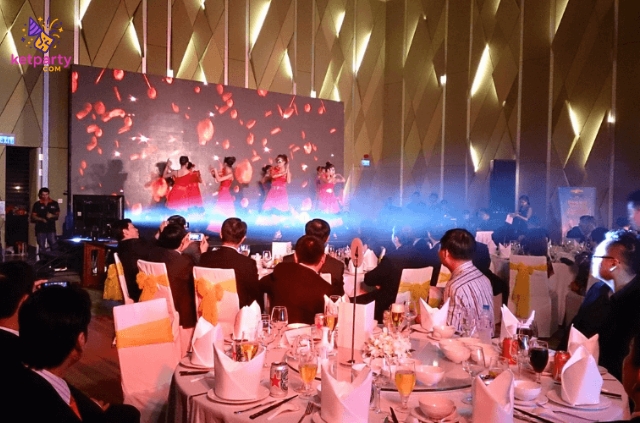 Bí quyết biến sự kiện gala dinner của mình trở thành một đêm hội hoành tráng