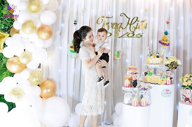 Trang trí là một phần không thể thiếu để tạo nên không gian sinh nhật lung linh